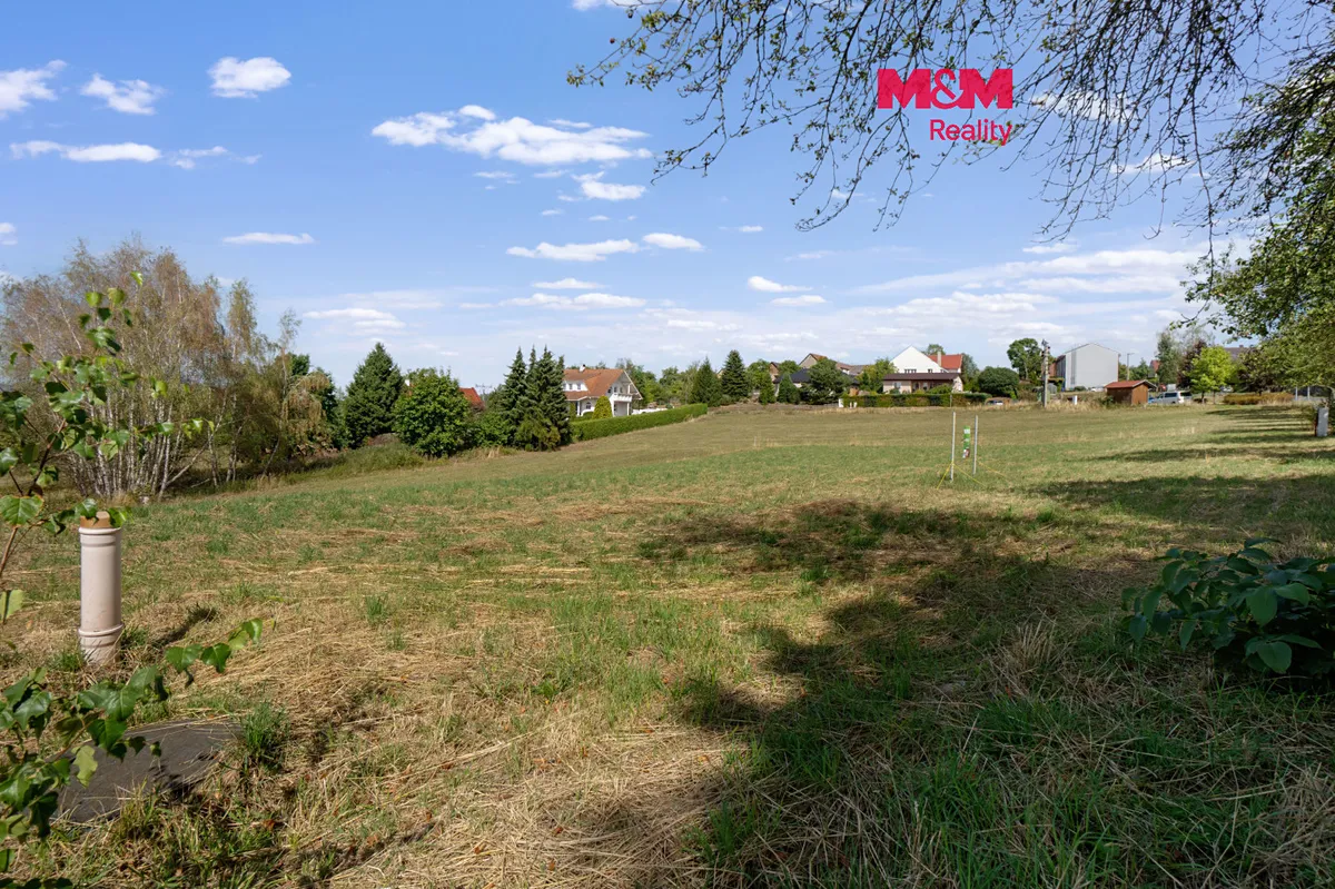 Prodej stavebního pozemku 1380 m²